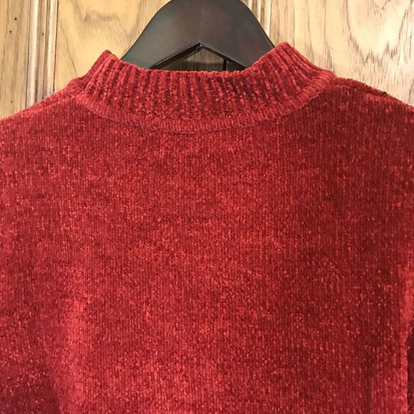 Alfred Dunner Women's PM Chenille Sweater Red Floral Cable Knit Embroidered Top - Picture 5 of 7